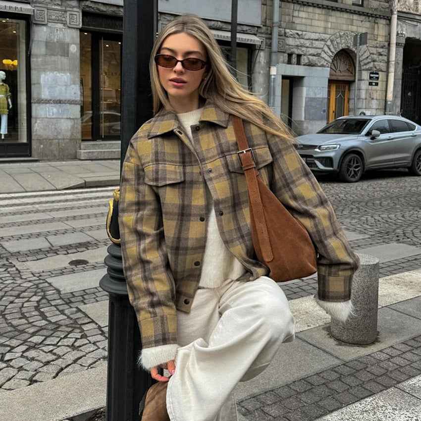 Women's Retro Checkered Loose Wool Coat | District Hurd Limited